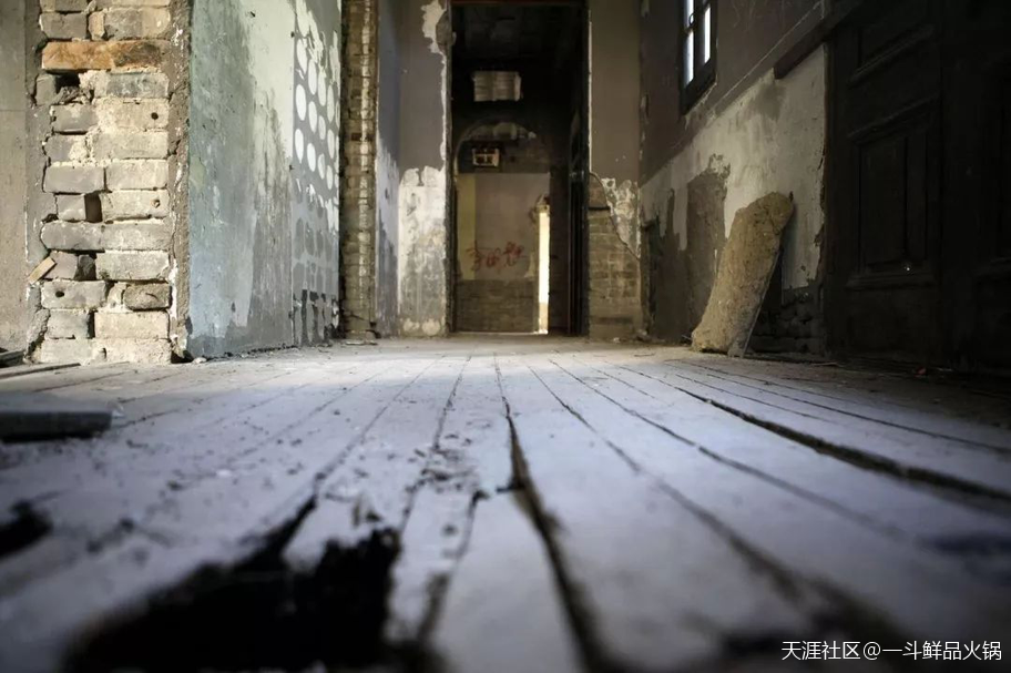 【解密】号称“民国第一鬼屋”的重庆北碚鬼楼，你敢来吗？-第1张图片-太平洋在线下载