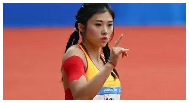 川妹子吴艳妮：专注比赛吧，收起那些“花活”留给以后抖也不迟-第6张图片-太平洋在线下载
