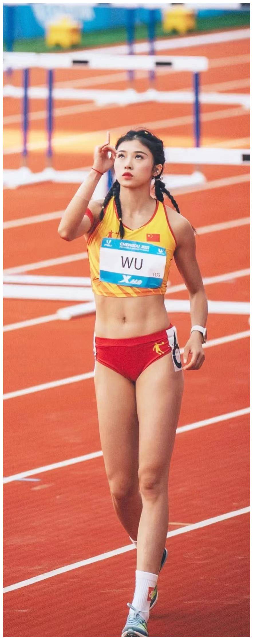 川妹子吴艳妮：专注比赛吧，收起那些“花活”留给以后抖也不迟-第11张图片-太平洋在线下载